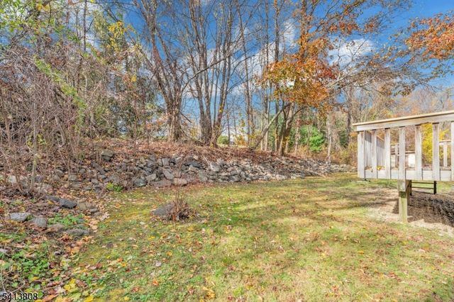 39 Delaware Rd, West Milford Twp., NJ 07421