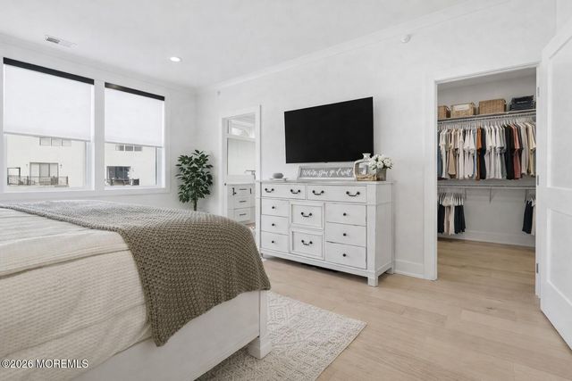 6 Linder Court 189, Middletown, NJ 07748