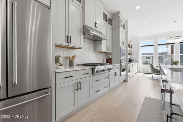 6 Linder Court 189, Middletown, NJ 07748