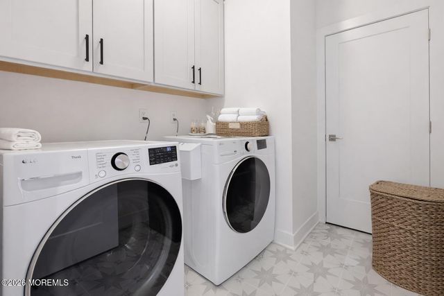 6 Linder Court 189, Middletown, NJ 07748