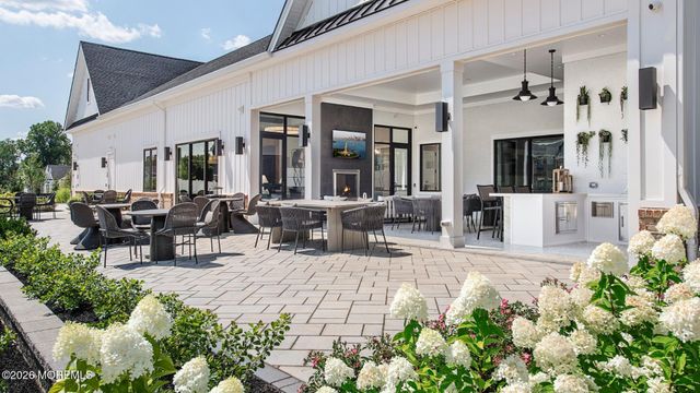 6 Linder Court 189, Middletown, NJ 07748