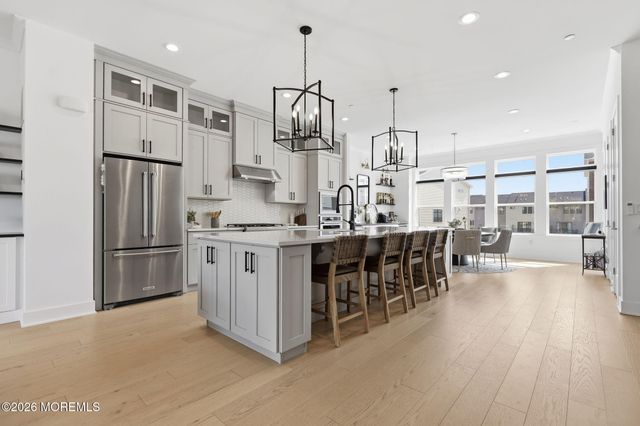 6 Linder Court 189, Middletown, NJ 07748