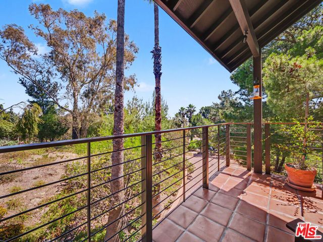22067 Saddle Peak Road, Topanga (los Angeles), CA 90290