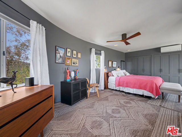 22067 Saddle Peak Road, Topanga (los Angeles), CA 90290