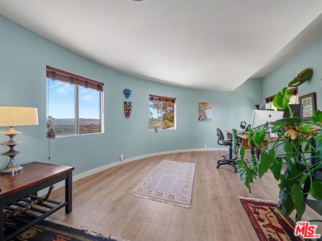 22067 Saddle Peak Road, Topanga (los Angeles), CA 90290