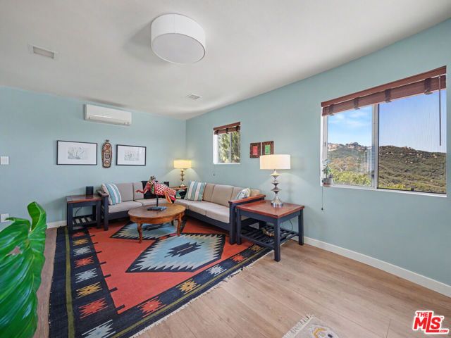 22067 Saddle Peak Road, Topanga (los Angeles), CA 90290