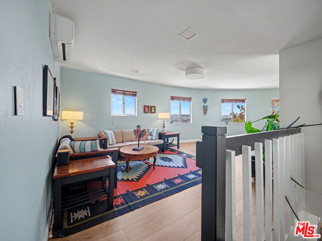 22067 Saddle Peak Road, Topanga (los Angeles), CA 90290