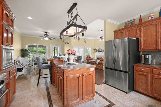 36445 Dialtha Dr, Denham Springs, LA 70706