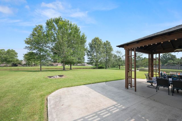 36445 Dialtha Dr, Denham Springs, LA 70706