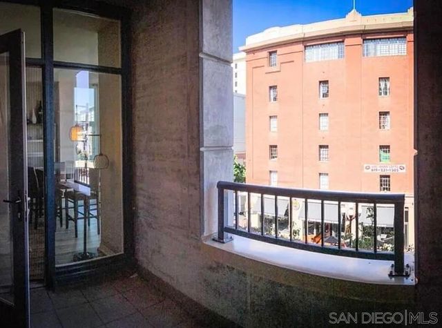 530 K St 304, San Diego, CA 92101