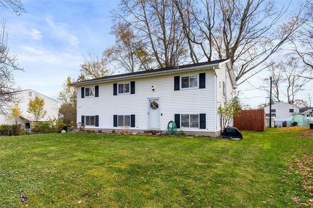 1353 Lehigh Station Road, Henrietta, NY 14467