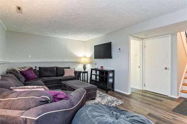 1353 Lehigh Station Road, Henrietta, NY 14467