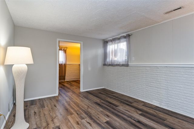 1353 Lehigh Station Road, Henrietta, NY 14467