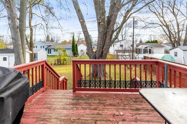 1353 Lehigh Station Road, Henrietta, NY 14467