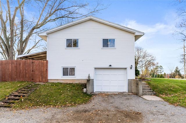 1353 Lehigh Station Road, Henrietta, NY 14467