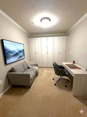 1108 Pennington Dr 1108, Walpole, MA 02081