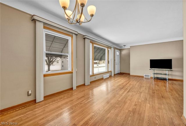 4237 E 181st Street, Cleveland, OH 44128