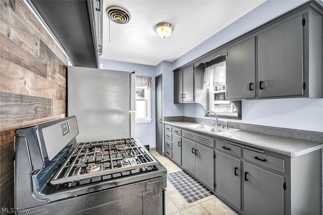 4237 E 181st Street, Cleveland, OH 44128