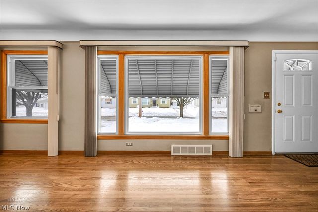 4237 E 181st Street, Cleveland, OH 44128