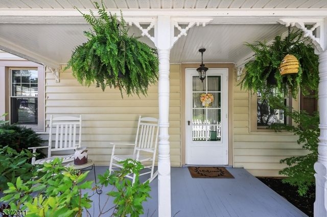 48 Franklin St, Franklin Twp., NJ 08873