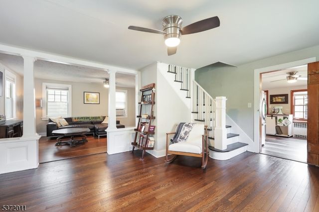 48 Franklin St, Franklin Twp., NJ 08873