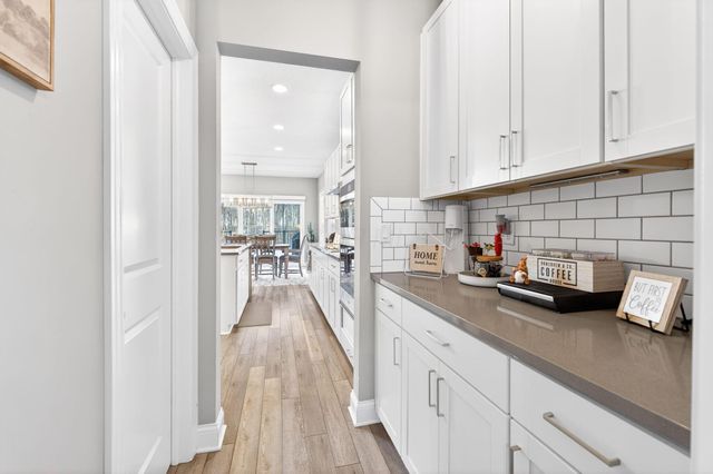 9496 Alnwick Loop, Plain City, OH 43064