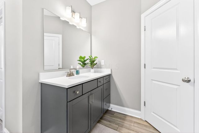 9496 Alnwick Loop, Plain City, OH 43064