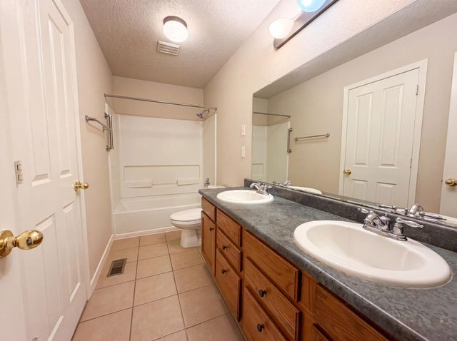 2513 Milagro Ridge Court NE, Rio Rancho, NM 87124