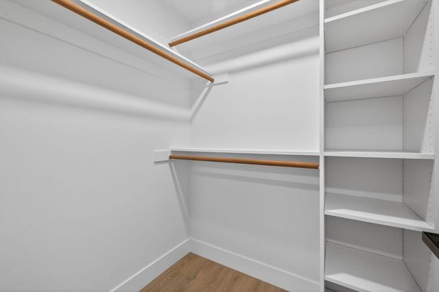 2546 El Vita Way, Carmichael, CA 95608