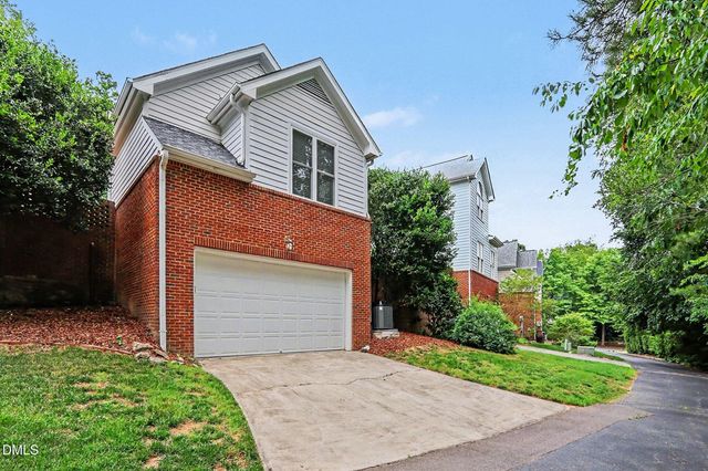 108 Eastgreen Drive, Chapel Hill, NC 27516