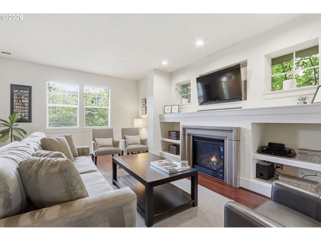10244 Sw Taylor St, Portland, OR 97225