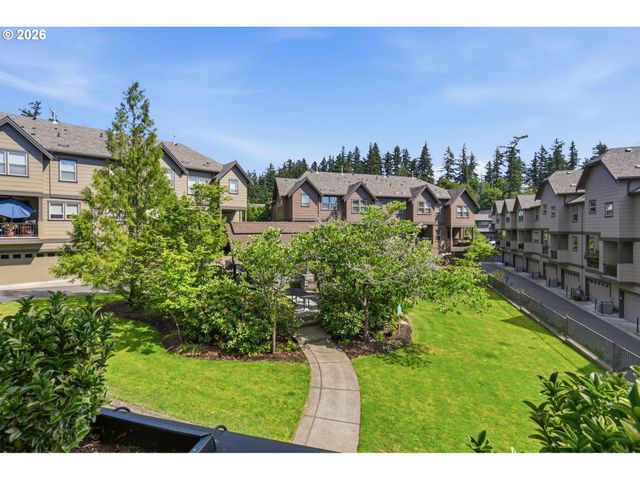 10244 Sw Taylor St, Portland, OR 97225
