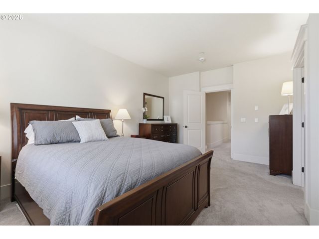 10244 Sw Taylor St, Portland, OR 97225