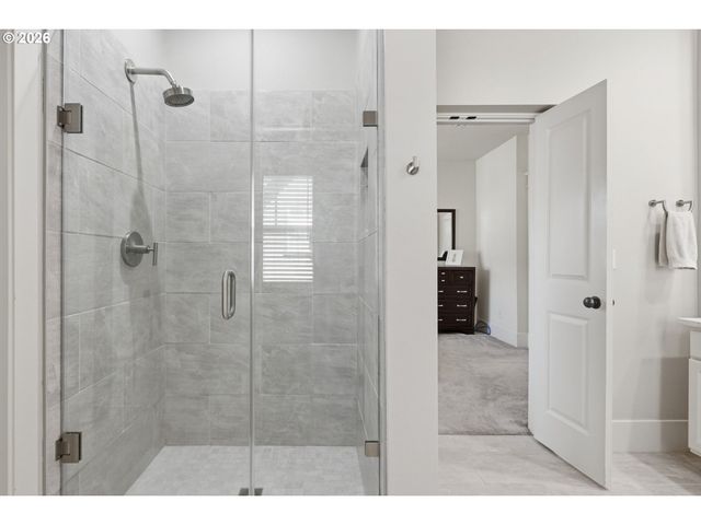 10244 Sw Taylor St, Portland, OR 97225