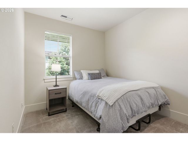 10244 Sw Taylor St, Portland, OR 97225