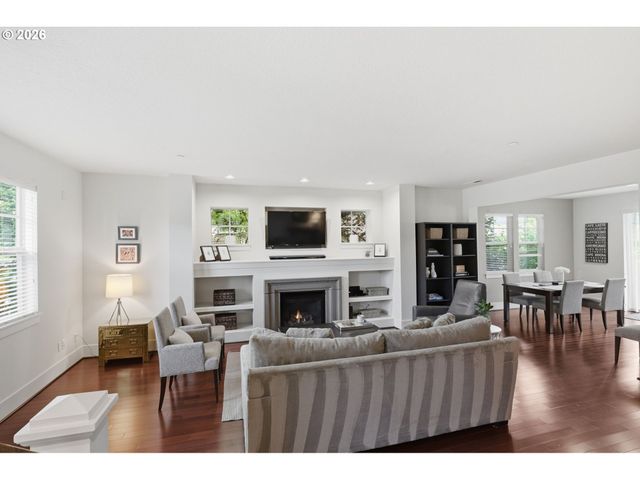 10244 Sw Taylor St, Portland, OR 97225