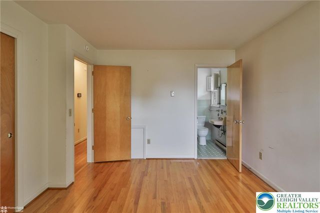 1327 Cobbler Lane, Upper Macungie Twp, PA 18104