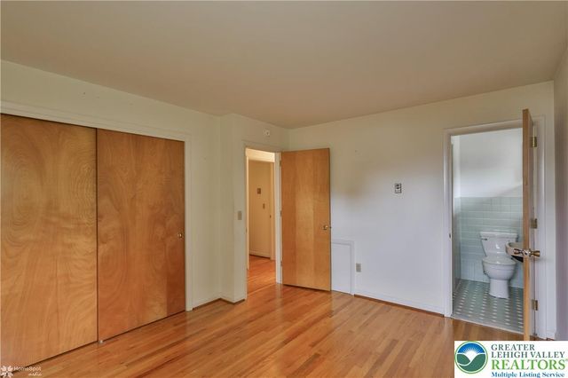 1327 Cobbler Lane, Upper Macungie Twp, PA 18104