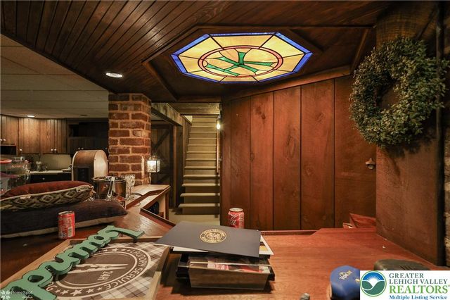 1327 Cobbler Lane, Upper Macungie Twp, PA 18104