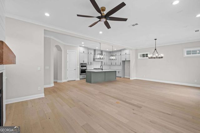 1221 Lakeside Overlook, Canton, GA 30114