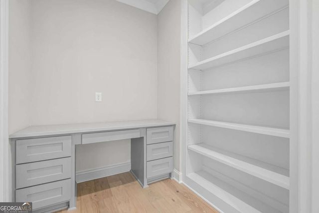 1221 Lakeside Overlook, Canton, GA 30114