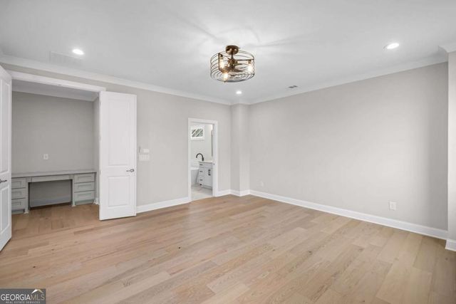 1221 Lakeside Overlook, Canton, GA 30114