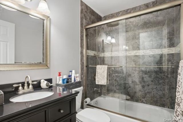 209 Summit Drive, New Windsor, NY 12553