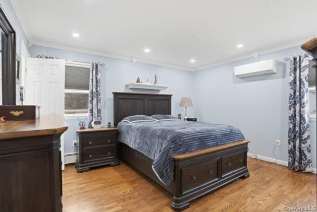 209 Summit Drive, New Windsor, NY 12553