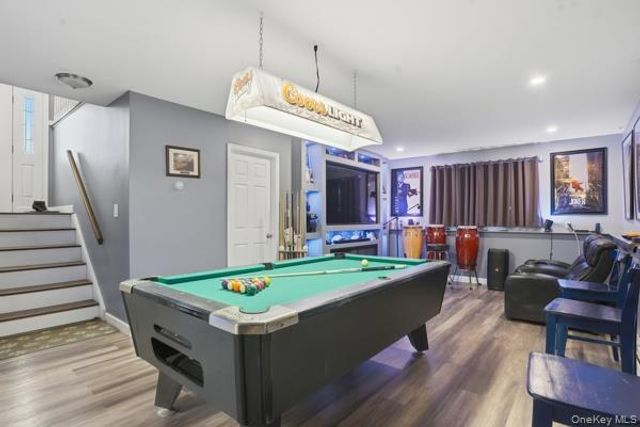 209 Summit Drive, New Windsor, NY 12553