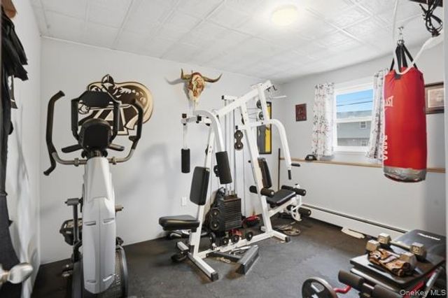 209 Summit Drive, New Windsor, NY 12553