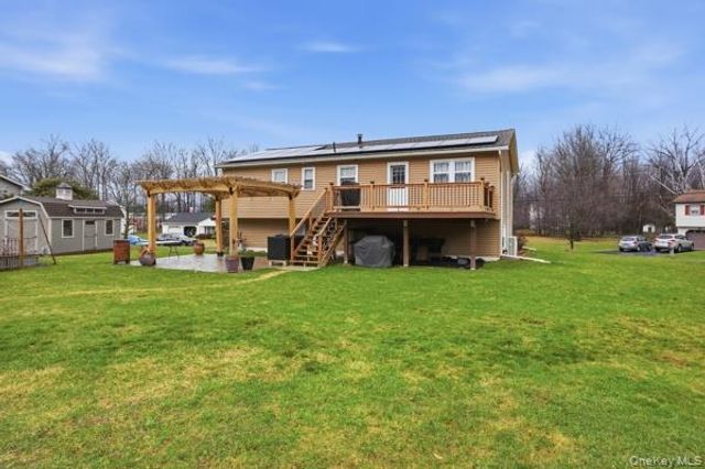 209 Summit Drive, New Windsor, NY 12553