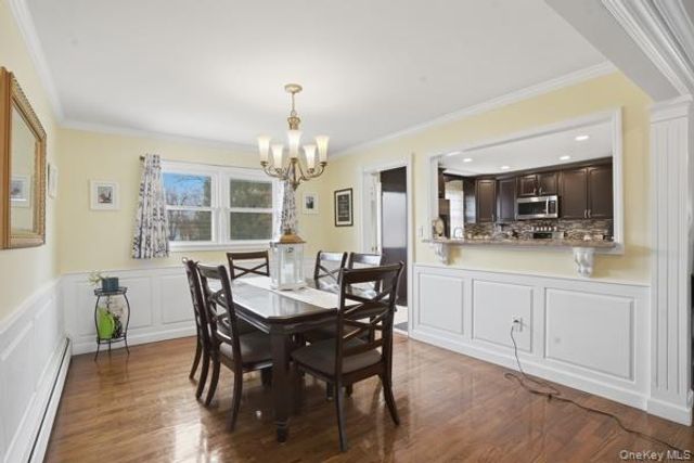 209 Summit Drive, New Windsor, NY 12553