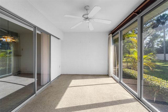 4299 OAKHURST CIRCLE E 3052, Sarasota, FL 34233