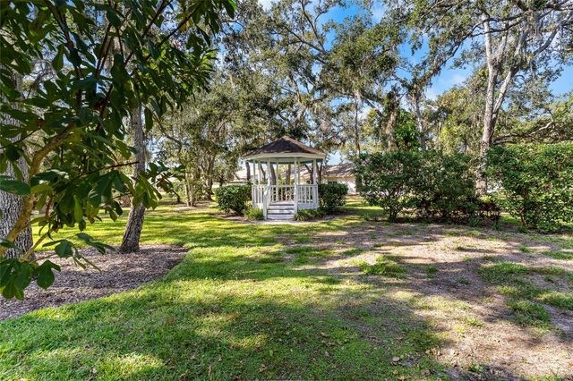 4299 OAKHURST CIRCLE E 3052, Sarasota, FL 34233